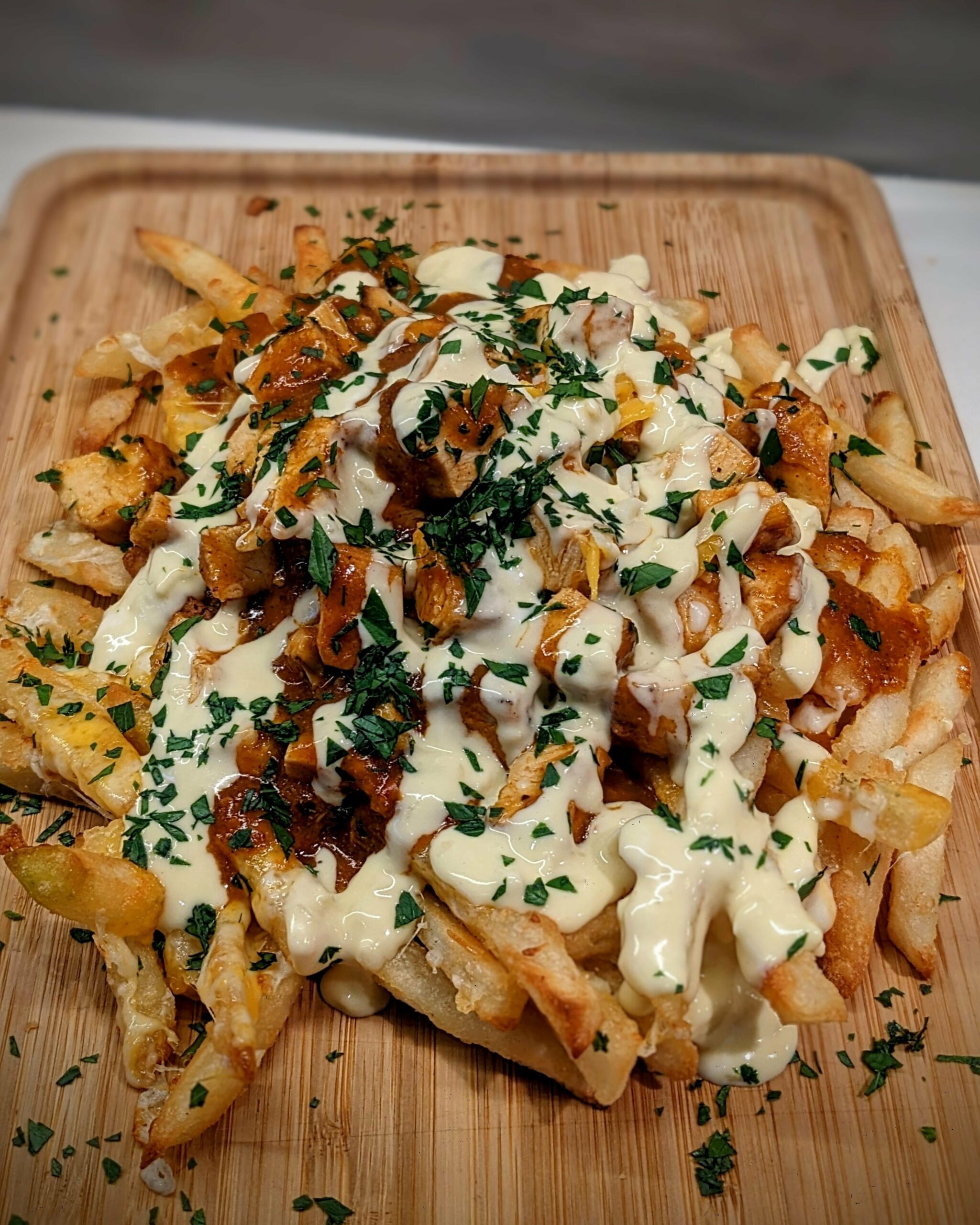 Chicky Garlic Loaded Fries