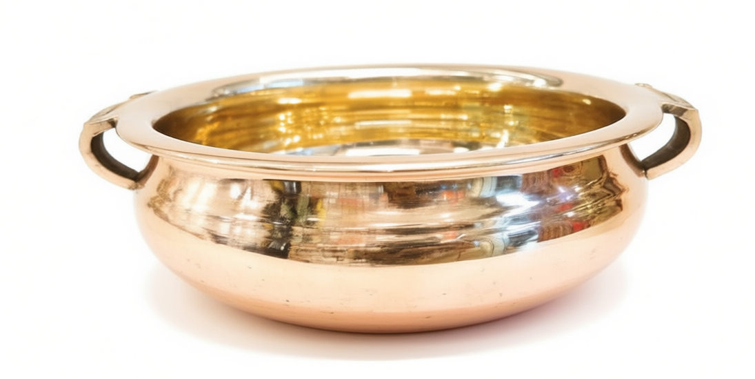 Brass flower uruli (No 11)